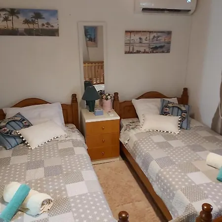 Marlens Beach House