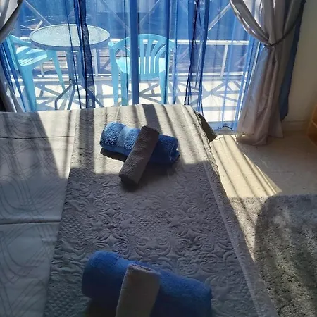 Marlens Beach House Dom wakacyjny *