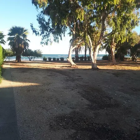 Marlens Beach House